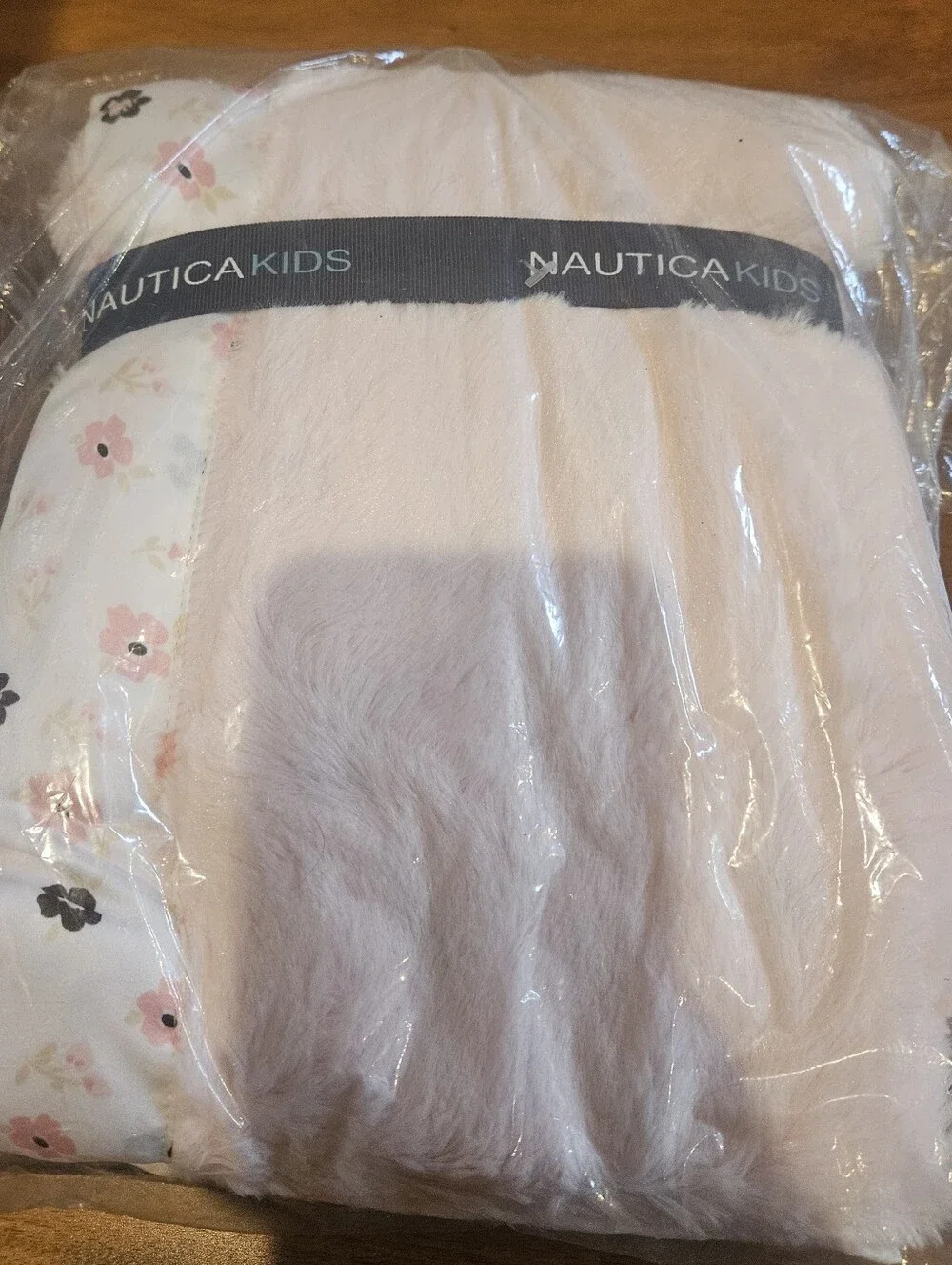 13pc Nautica Kids Isabella Nursery Set - Crib Bedding, Valance, Decor - NEW
